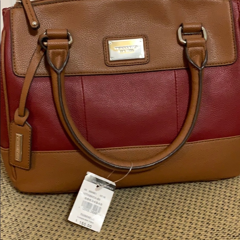 Pocketbook, Tignanemo